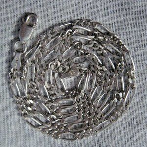 Sterling Silver 18 Inch Figaro Chain Necklace